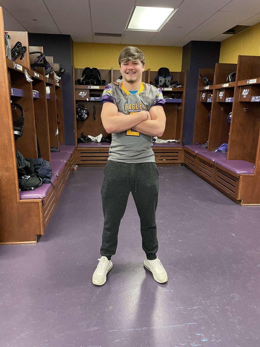 Special thanks to <a href="/AshlandFB/">Ashland Football</a> <a href="/CoachOwens_/">Lee Owens</a> for having me out today! I had a great time seeing all of the amazing facilities