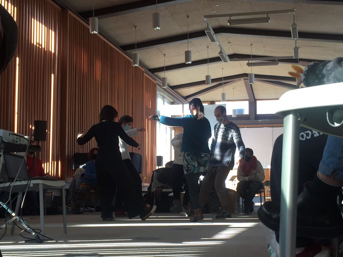 ✨Chiskarabis ✨ Afortunados de haber podido compartir la mañana con dos profesionales tan grandes como Pedro Bartolome y Alba Chacón.
Nos hemos quedado con ganas de más!!
Harmony Games, Oriol Ferré Puntos y Jesús Jara, muchas gracias por ayudar a que estas cosas pasen.