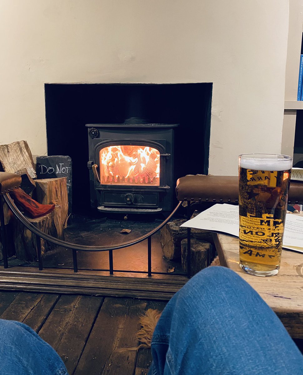 TheBarracuda78's tweet photo. Chilly but lovely time in Burnham Market and Wells. #NorthNorfolk #HosteArms #LordNelson https://t.co/m6vGa8G440