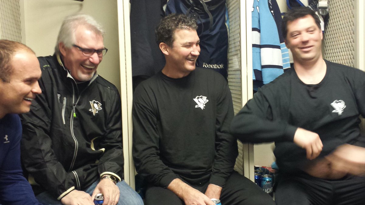 EmileTrombetti's tweet photo. One of my favorite moments at the Lemieux camp. Clark, Mario, Bill and Tie hanging out with us in the locker room and telling stories. You can see how much fun they were having.  @MarioLemieuxFdn https://t.co/EL0aY55UFV