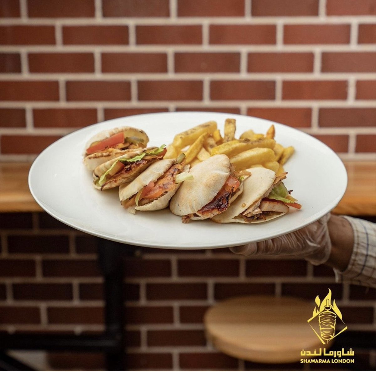 #شاورما
شاورما لندن طعم يخليك دايم مبتسم 🥰
اطلب من <a href="/HungerStation/">HungerStation | هنقرستيشن</a>  التوصيل فقط ٧ ريال