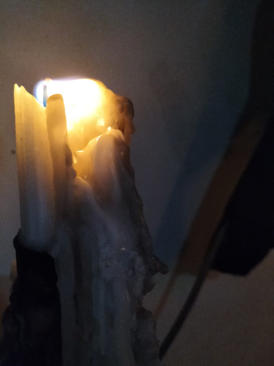 Anyone wanna buy this cursed candle.. dm me lol #NFT