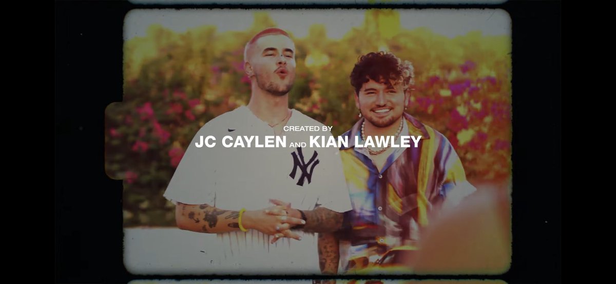 luvlytaeh's tweet photo. so proud of yall @KianAndJc @jccaylen @KianLawley #RHS3Finale https://t.co/9wWtBvzHA1