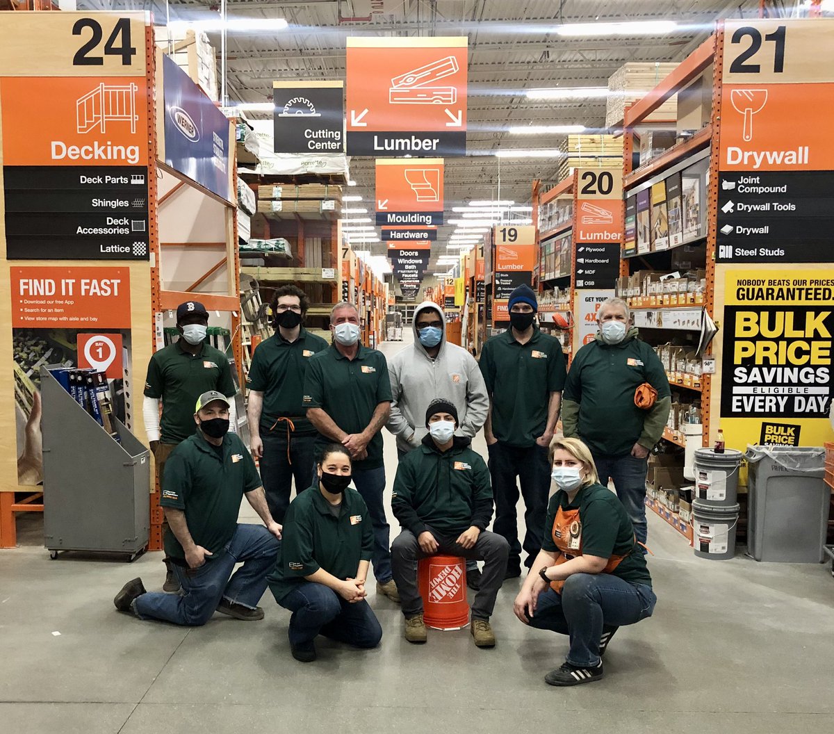 Home Depot 3486 tweet media