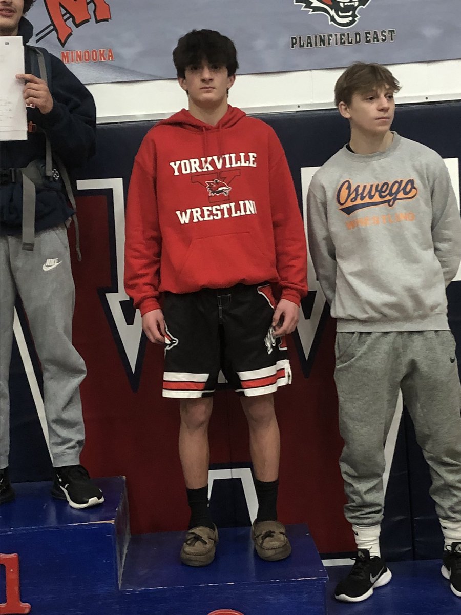 YHS_Wrestling's tweet image. Dominic Recchia 120lbs 🥈