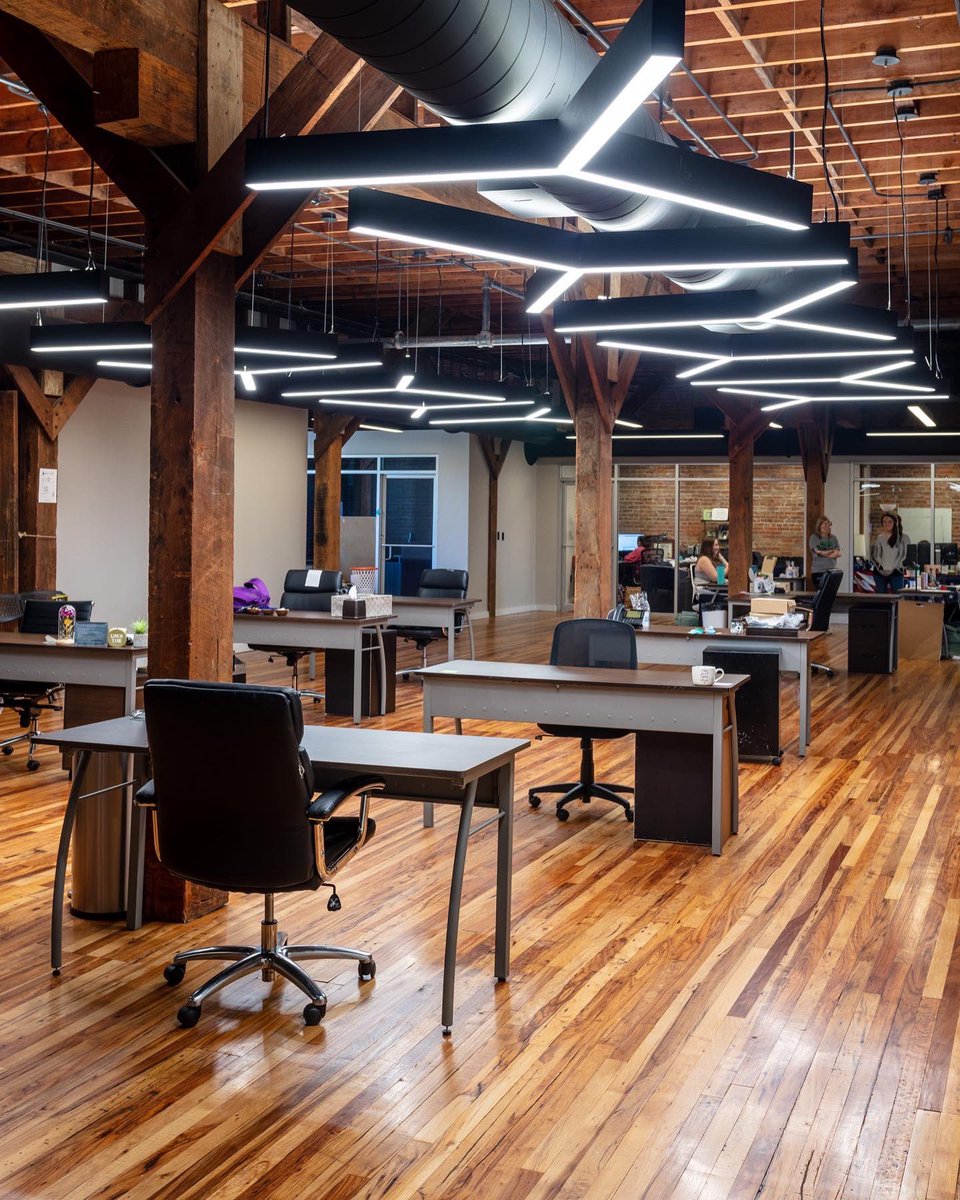TimBrandonArch's tweet photo. Project Spotlight: Ascent Corporate office. A historical renovation in downtown Monroe. This building was built in 1890. Details from the facilities history remains and the brand new updated interior and exterior reflects the history of this building with a modern update. https://t.co/3UuHuMiUP2