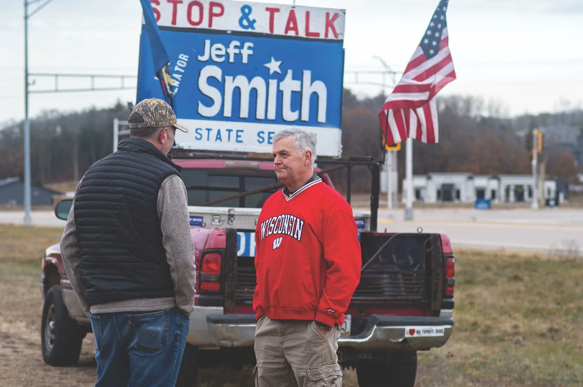 "Without a strong Democratic media presence, Republicans get to dictate the narrative. But we know from the past that when Democrats do succeed in rural areas, it’s based on people forming personal connections to the party."
buff.ly/3qBj9fh