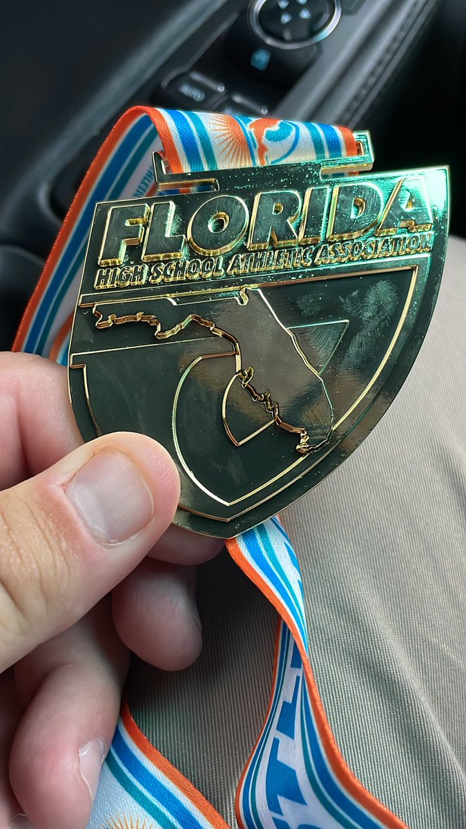 lgwrestlingwalk's tweet photo. Correction on my last the post the trophy 🏆 is on the way back to THE GIB  !!!! https://t.co/nOXTfTdtNE