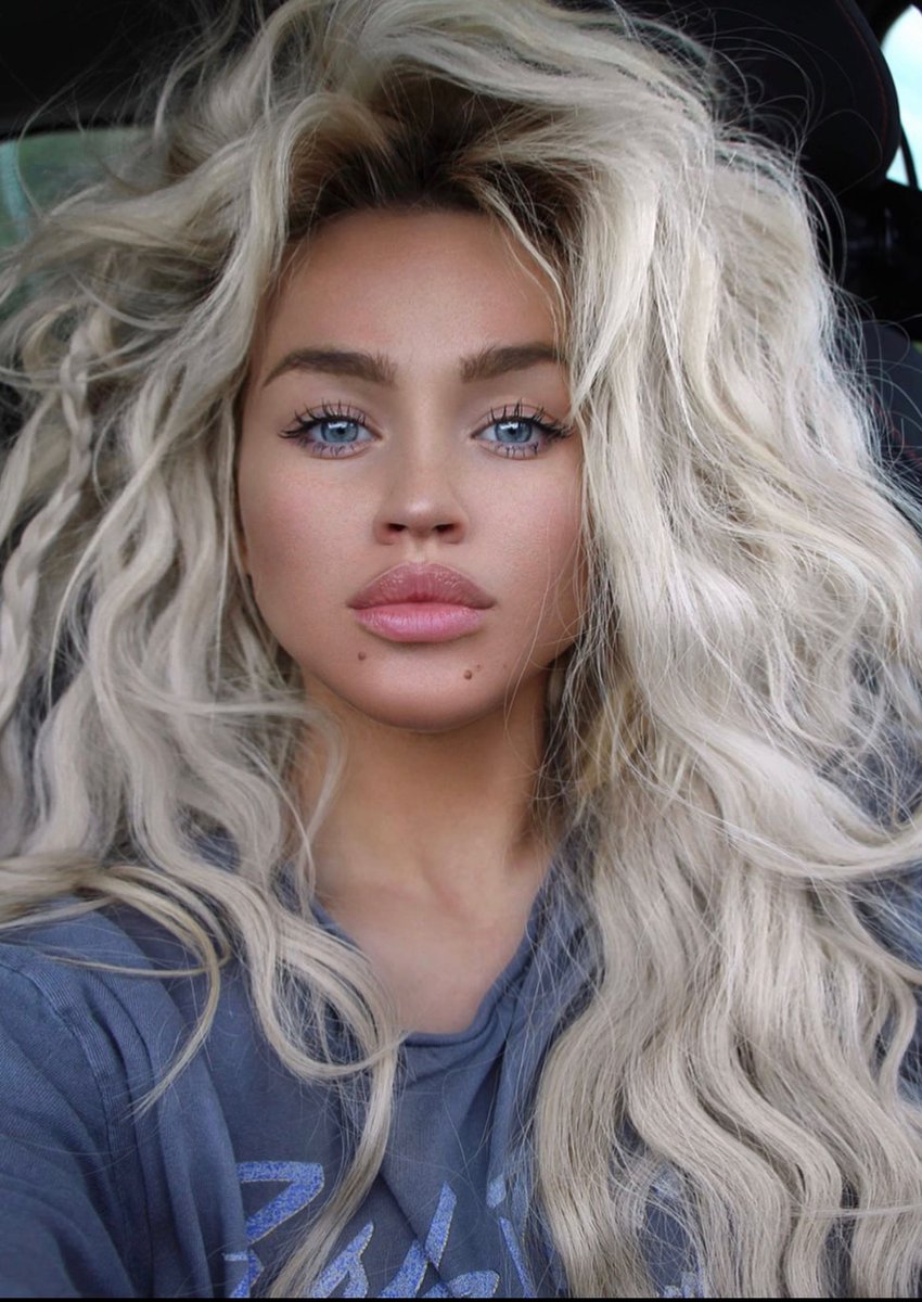 brush out your curls they said...😂