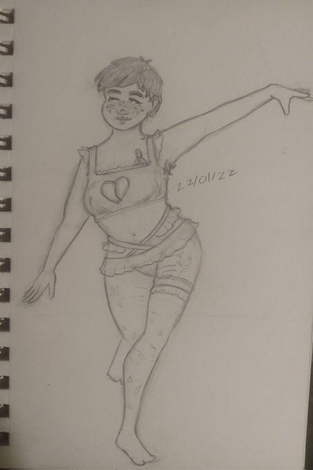 Whoops forgot her lip scars, so reposting this   Pin up is fun to draw!! So warm and wholesome?   Pose<a href="/tag/boyfriendtodeath"class="tags"><span>#boyfriendtodeath</span></a>