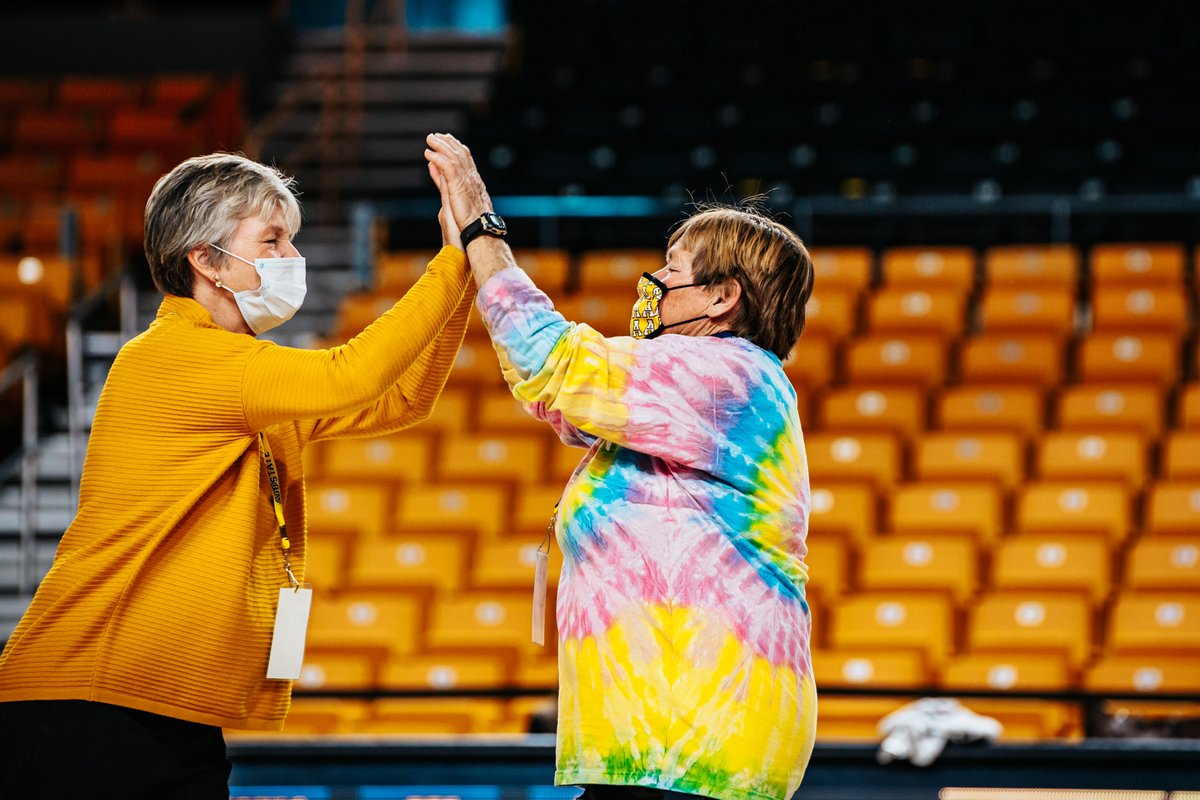 AppStateWBB's tweet image. Thank you to our alumni, who came out to today's game!

#PoundTheStone