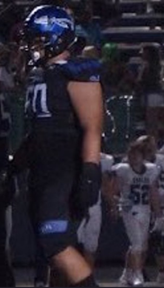 Congratulations to Maddox Calvert on being selected by the Oklahoma Coaches Association All Star by Class 5A Offensive Lineman! <a href="/MaddoxCalvert/">m</a>