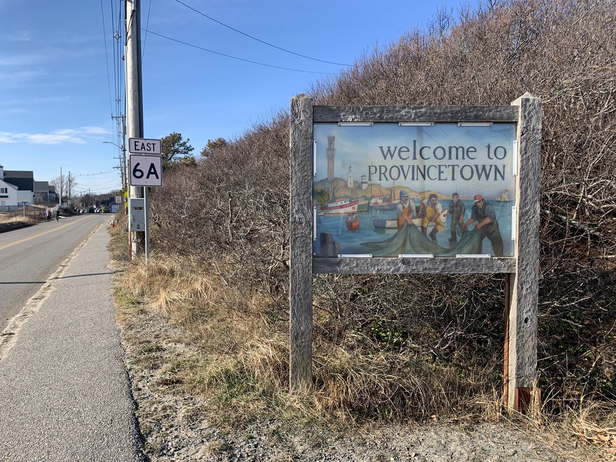 Rei5Alive's tweet photo. Day 19- Back home to NYC after a few weeks of self exploration and some serious resetting of my mind frame.  Thank you P-Town for being absolutely beautiful this time of year and being exactly what I needed! ❤️‍🩹#RecoveryPosse #soberlife https://t.co/EcumOSN8pU