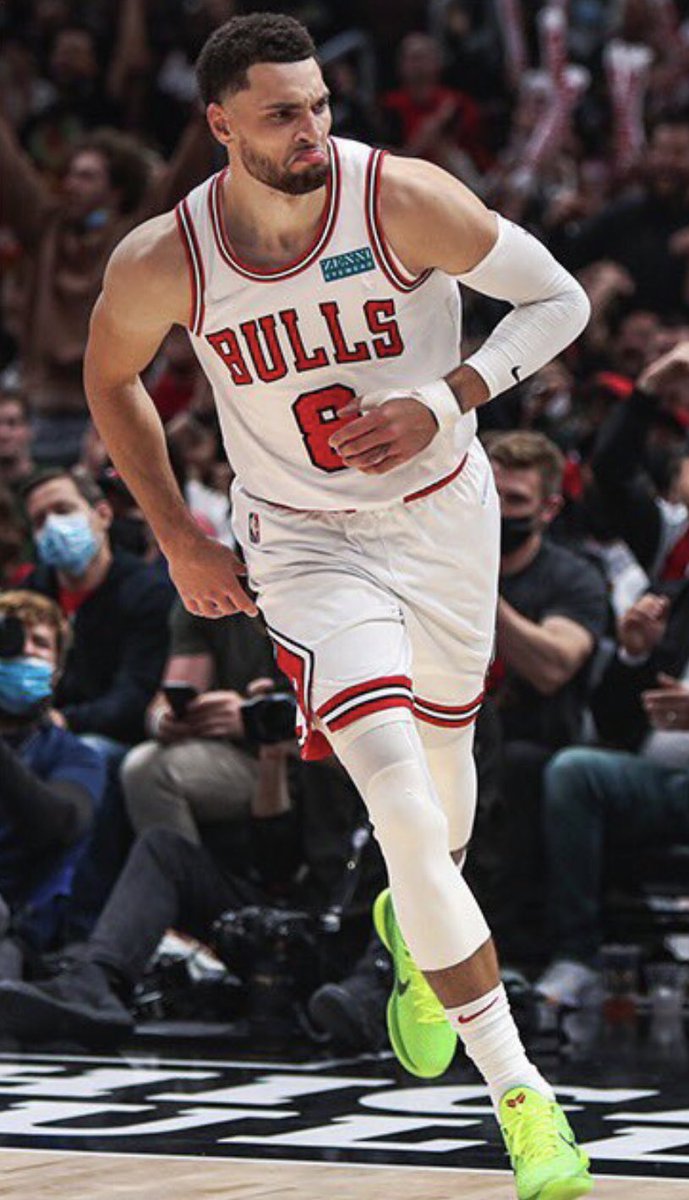 Ramina1690's tweet photo. before we can’t vote anymore 
RT #ZachLaVine #NBAAllStar https://t.co/SfiEgRW5BW