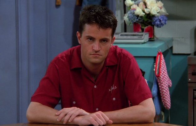 chndlerz's tweet photo. i love chandler bing. send tweet https://t.co/rNSGAyunTx
