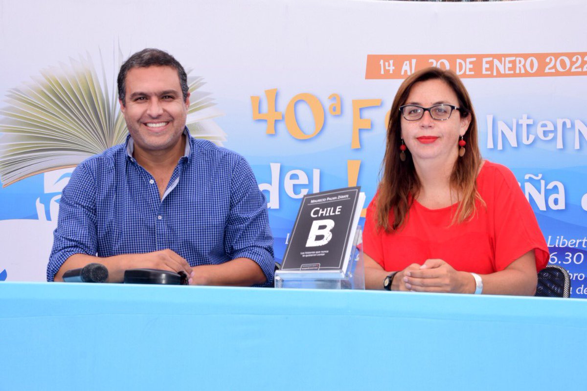 mauropalma's tweet photo. Gracias a todos/as quienes compartieron del Conversatorio de mi último libro @ChileB10  con @MarceKupfer de editorial @npuntoaparte en la #FeriadelibroViñadelMar de la @camaradellibro https://t.co/zfYkCAyoza
