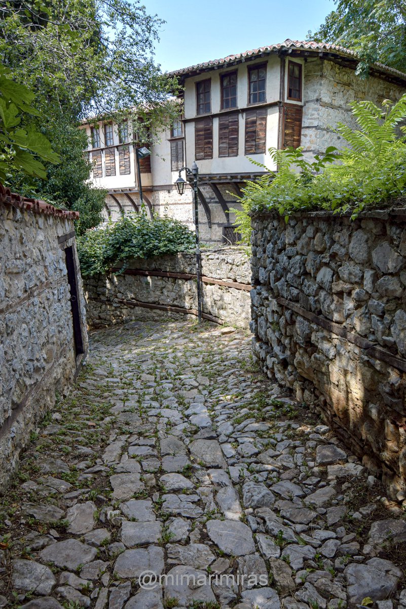 _bookarchive's tweet photo. Siatista, Yunanistan - Manousi Konağı, 1763 https://t.co/81T9l53rVH