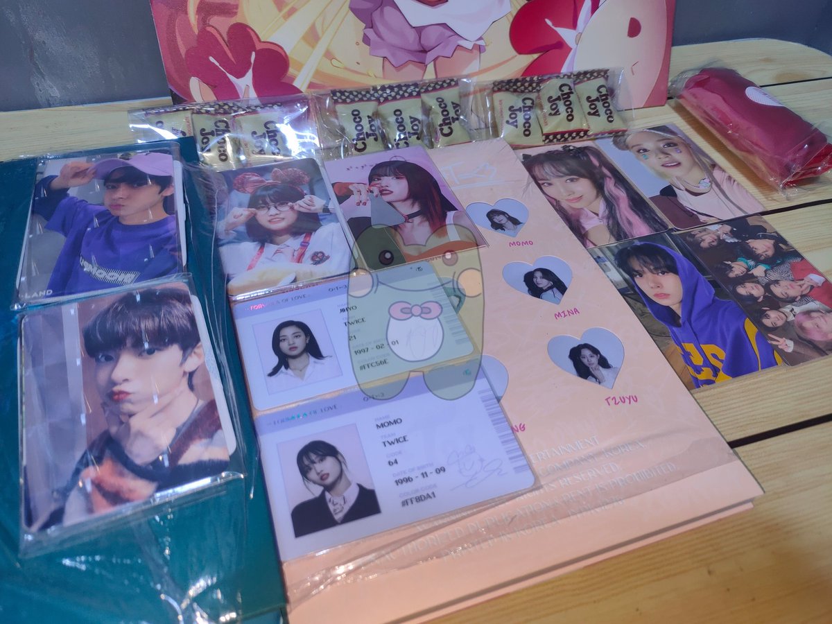 INfinityCartPh's tweet photo. [ Packing Orders ]

Hee Hoodie and Momo Brtza Set claimed. 🥰

P.S Don't forget to sanitize parcels before unboxing. 

Have a wonderful day ahead.🌤️

#INfinityPhUpdates https://t.co/pIUofrPlBm