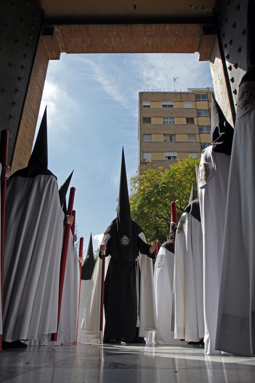 Sevilla en Abril tweet media