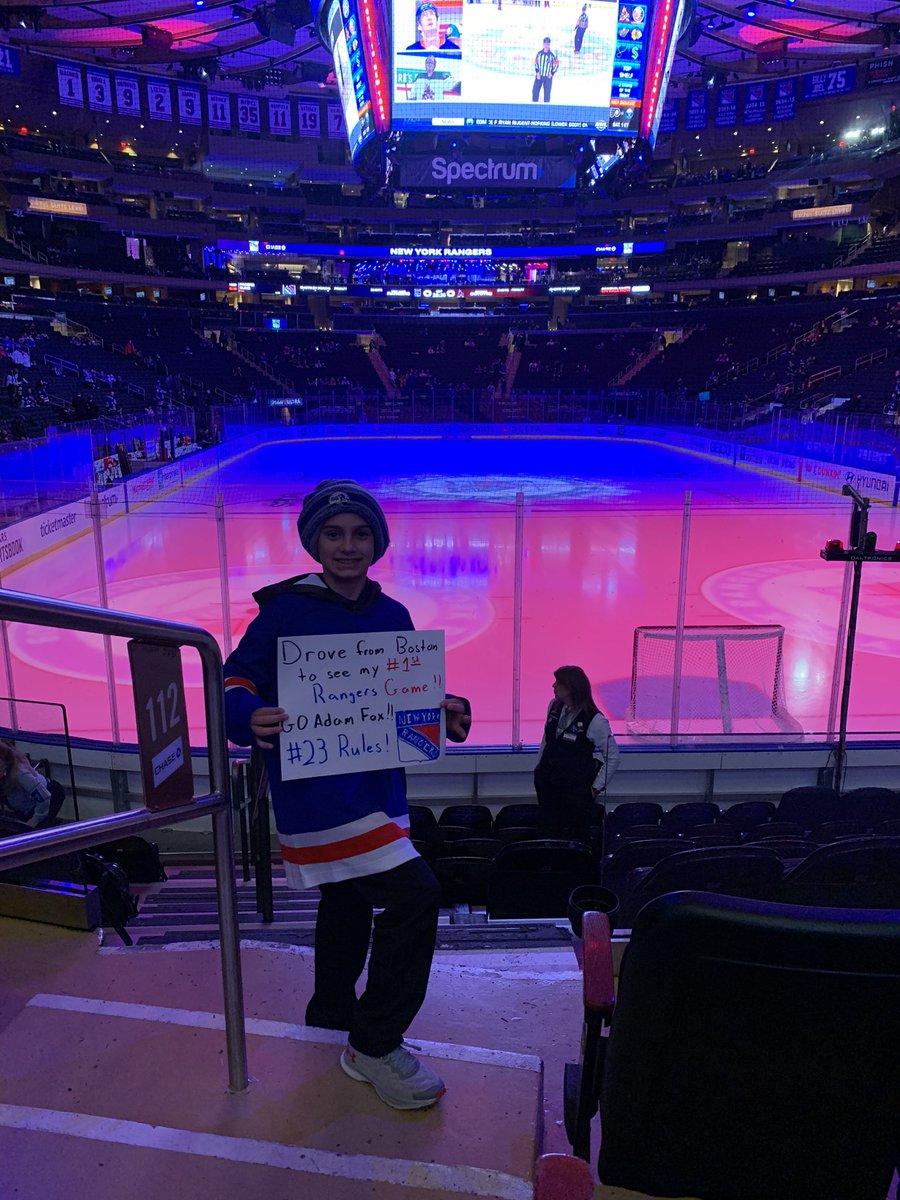 HunchaDeeDEG's tweet photo. 1st Rangers game!! #nyr Go Adam Fox!! https://t.co/iju1jYuPJt