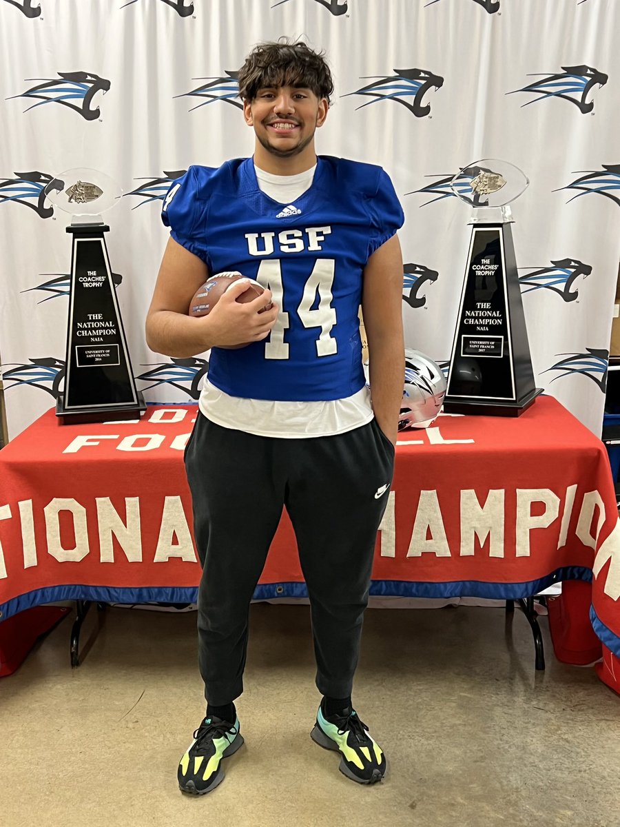 coreynorris44's tweet photo. Thank you for having me for visit, I had a great time! @USF_Football @CoachPatDonley @CoachBlackmon50 https://t.co/8UGBiWOpXt