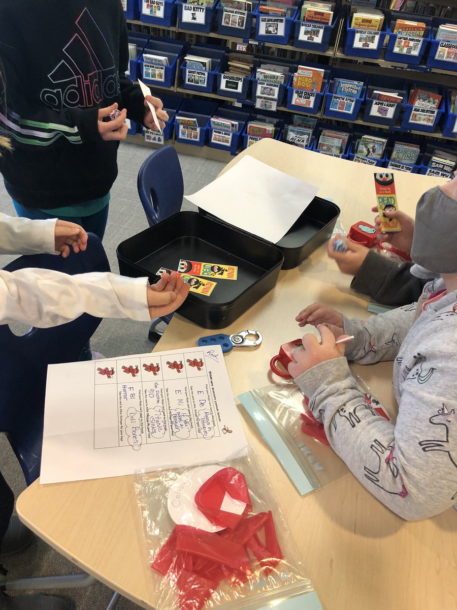 Everett Eagles turned into Library Ninjas!  Getting missions, finding books on our shelves, earning keys and opening lock boxes!  Such a fun way to learn!!!@everetteaglesapt @findingjoy67
@everettsoars