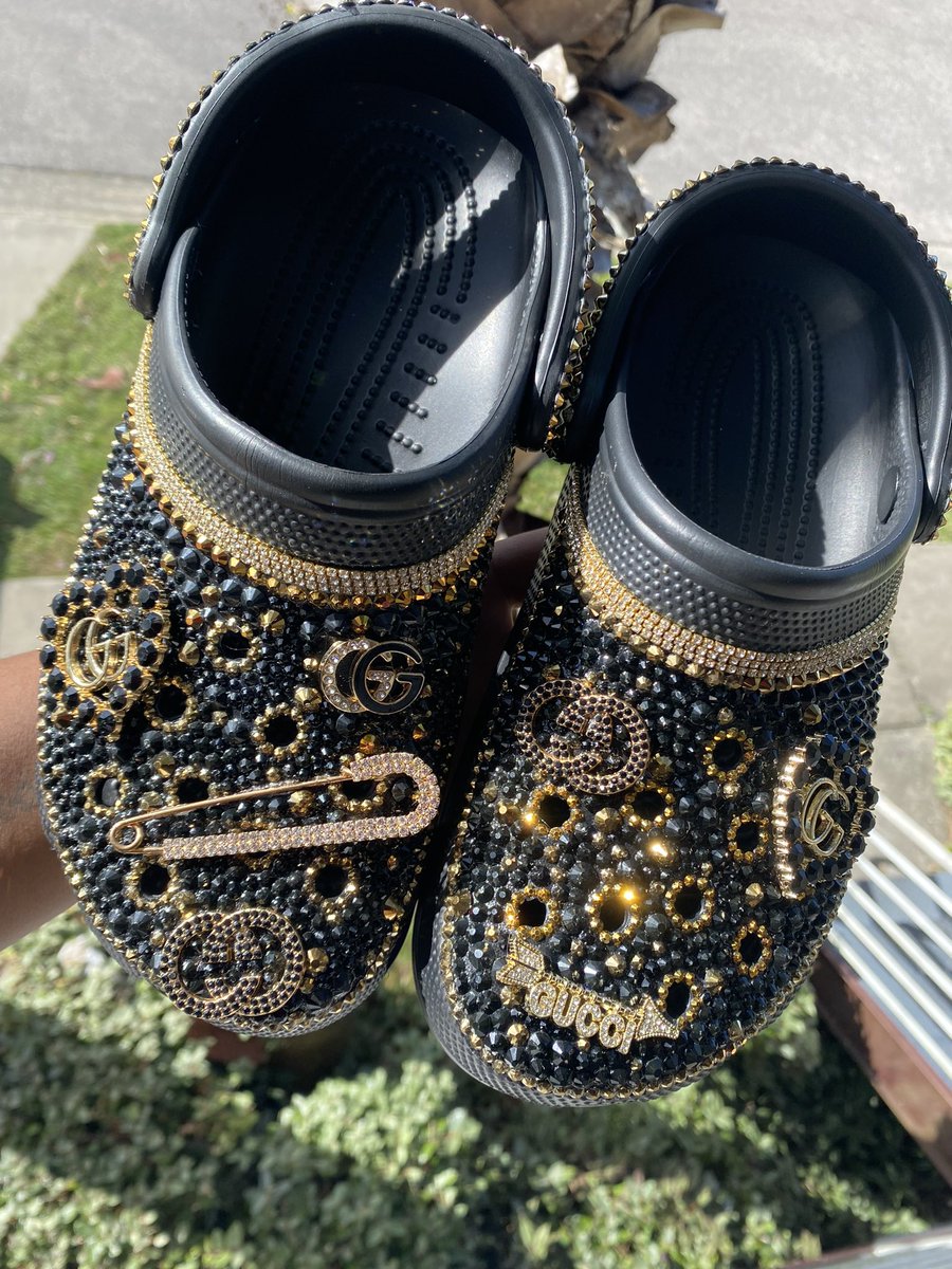 TheBlingGoat's tweet photo. @TheShadeRoom @TheBlingGoat https://t.co/OifEbpzUBb