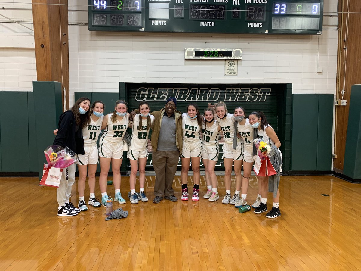 GWGirlsHoops (@girls_gw) on Twitter photo Hilltoppers beat Proviso West 71 - 39 and continue their winning streak with 5 straight W’s!
<a href="/alliemurphy2024/">Allie Murphy</a> - 17pts (!!!!)
<a href="/KennedyBrandt33/">Kennedy Brandt</a> - 16pts
<a href="/Sophiabrownn22/">Sophia Brown</a> - 15pts
S/O to our biggest superfan Alex for coming to cheer us on! Hilltoppers beat Proviso West 71 - 39 and continue their winning streak with 5 straight W’s!
<a href="/alliemurphy2024/">Allie Murphy</a> - 17pts (!!!!)
<a href="/KennedyBrandt33/">Kennedy Brandt</a> - 16pts
<a href="/Sophiabrownn22/">Sophia Brown</a> - 15pts
S/O to our biggest superfan Alex for coming to cheer us on!