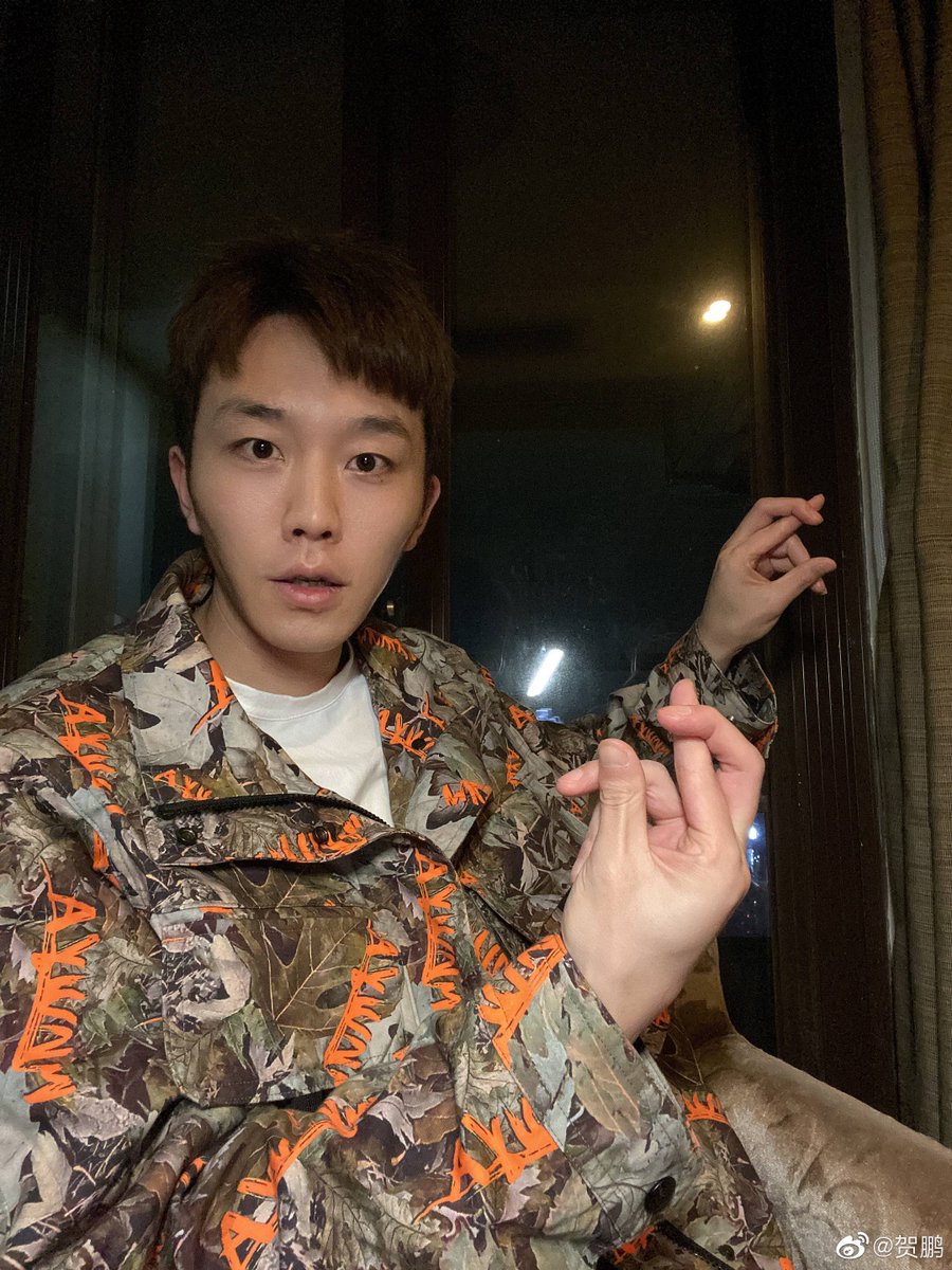 hourlyhepeng's tweet photo. https://t.co/BtSq1Jw9LG