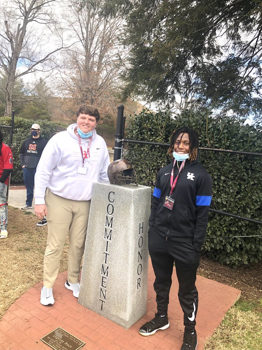 malachi hill tweet media