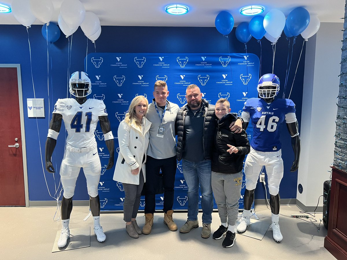 Joey Hawryschuk tweet media