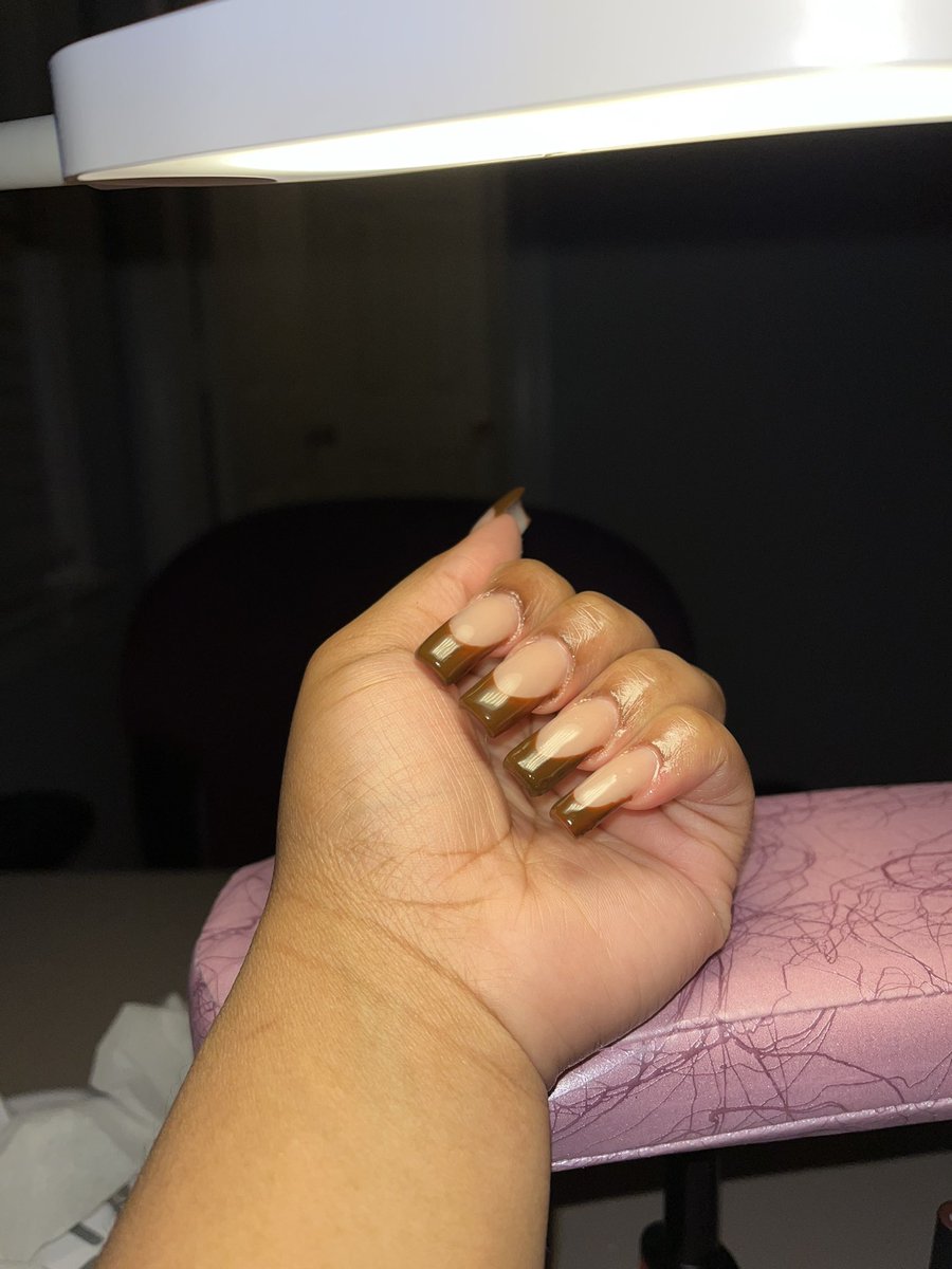 prettyedisni's tweet photo. I do nails in case yโall didnโt know ๐#ncnails #goldsboroncnails #acrylicnails https://t.co/C5uNcaoCTF