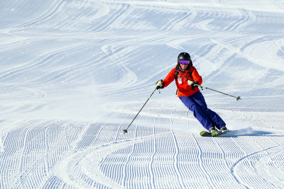 1-22-2022 SUNSHINE FOR MILES! Who crushed the groomers today? #Corduroy #SkiNWRockies #VisitIdaho #VisitMontana #18Winters #PNWSkiAndSnowboard #OptOutside
