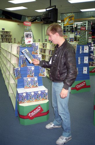 blockbustercard's tweet photo. This dude saying “what’s a BBCNFT”(Blockbuster Card non fungible tokens) #NFT #NFTs https://t.co/9i4rFnQYFB
