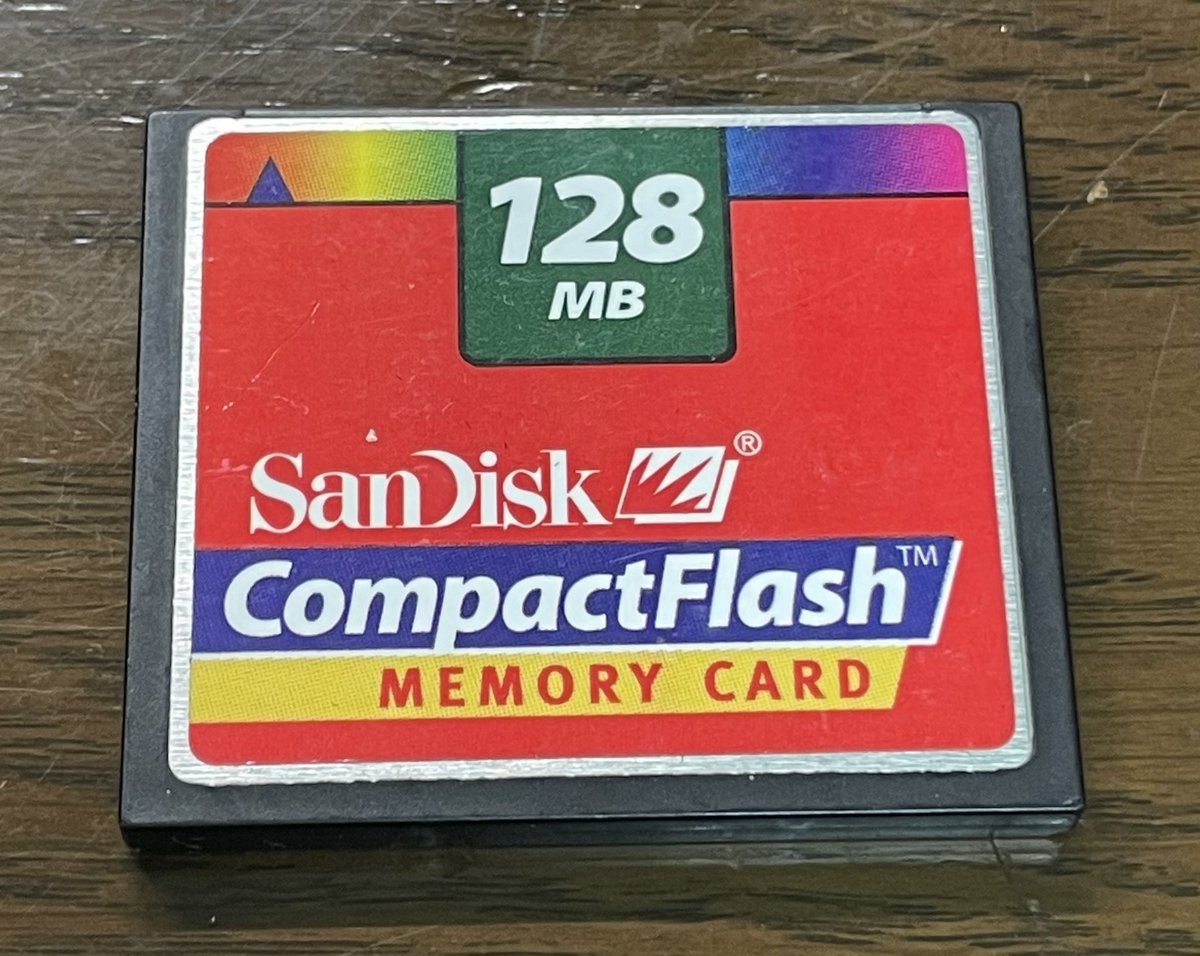 yuma777555's tweet image. デェン♪
更に化石発掘♪
#CompactFlash