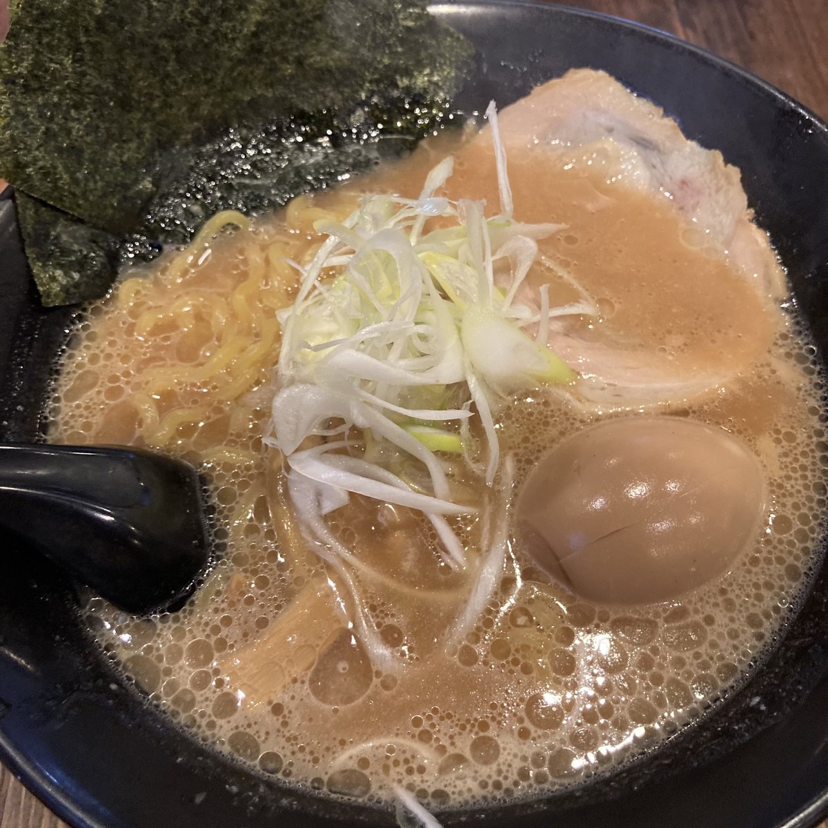 RTなどありがとうございます、お礼に醤油ラーメンの写真を…🍜 