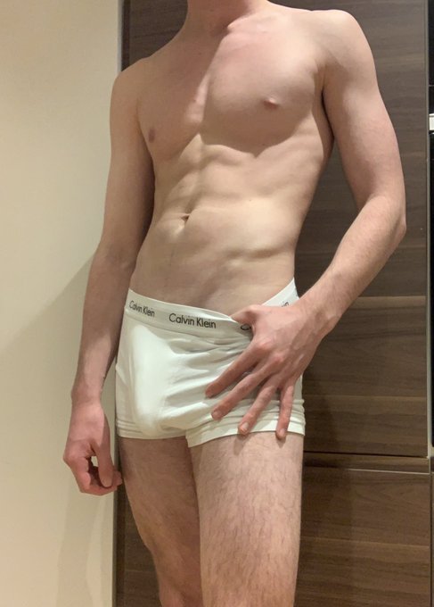 What did you look at first?
Link in bio
.
.
.
#onlyfans #sellingcontent #gay #horny #nude #snap #sext