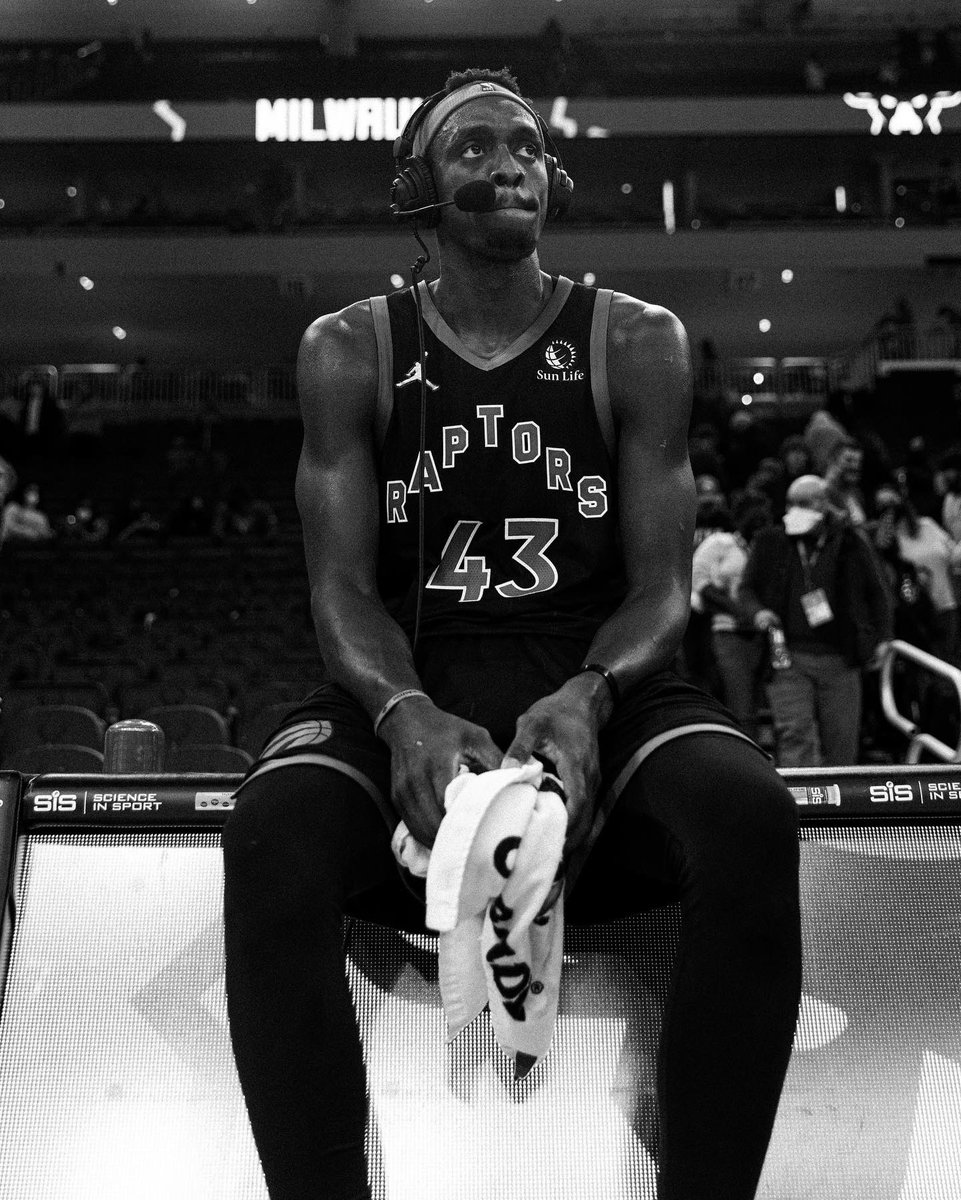 pskills43's tweet photo. Give yourself grace 🖤
#humblehustle🙏🏿👏🏿 https://t.co/VcQixArIzU