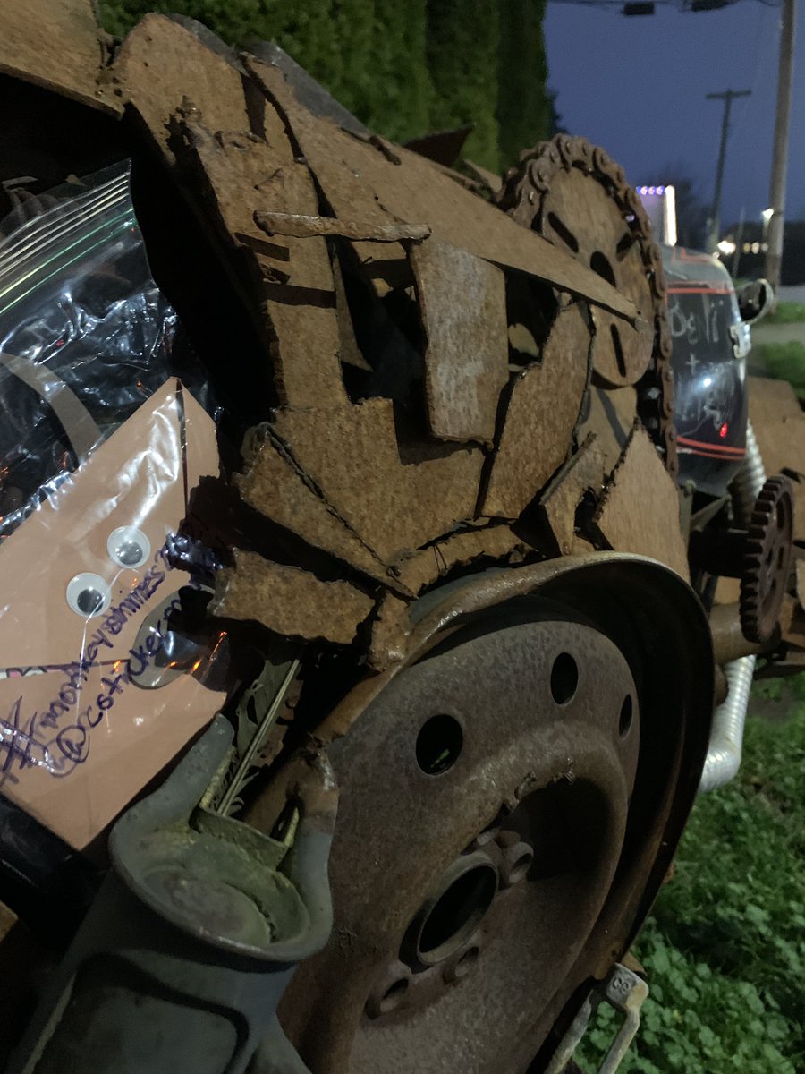 CStickermonkey's tweet image. Oh shoot! A ox has escaped 🚨I hope he isn’t eaten by a tiger 😱🐅
#monkeyshines2022