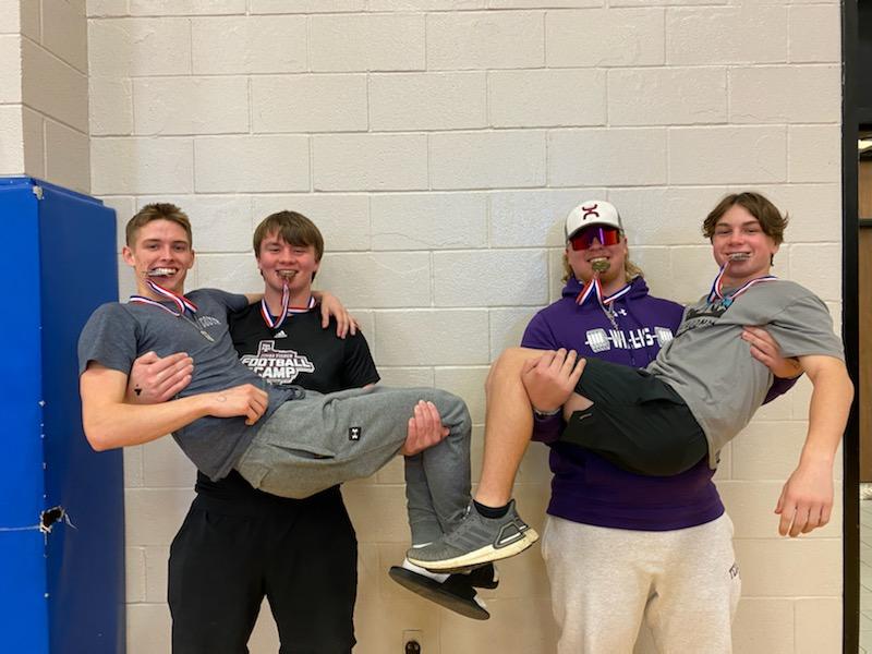TimKnicky's tweet photo. Easy to coach a bunch of hard working, strong kids!  Great first meet of the year with  7 of our lifters placing in the top three.  Going to be a STRONG powerlifting season.  💪🥇🥈🥉🏋‍♀️ https://t.co/HyUZHrUzKx