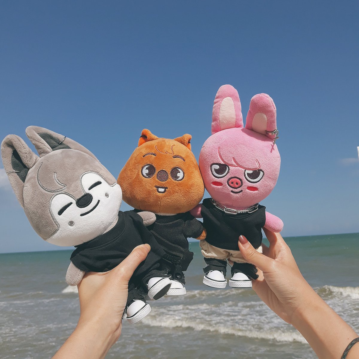 getcoolwithchan's tweet photo. 🔆🌴🌊
#skzoo #wolfwlog https://t.co/VcvTxTpKGP