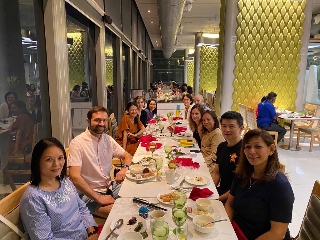 The MFL Faculty reunited - time to celebrate the next chapter for Madame Wong and Puan Azizah! Lovely company, as always.