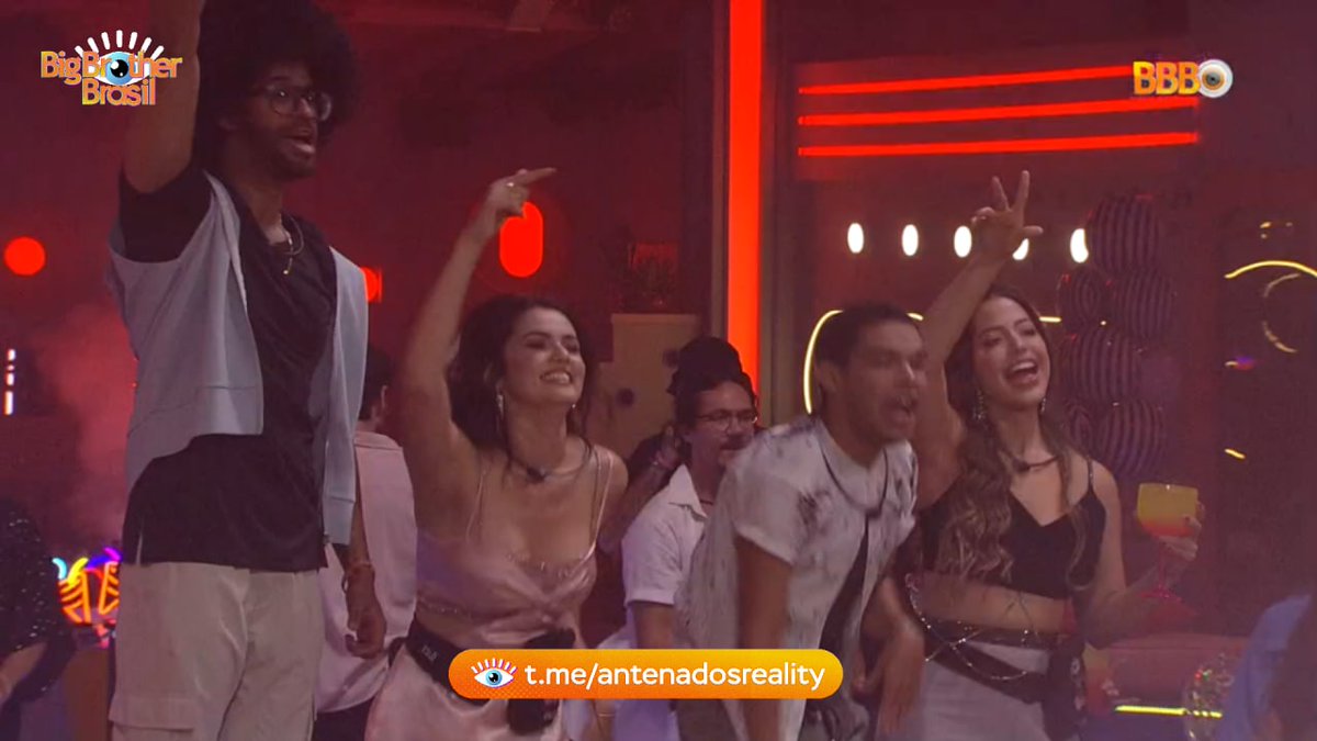 ntrealitys's tweet photo. Brothers e sisters curtem a festa ao som de "Piece of Your Heart". #BBB22 https://t.co/Gw3pZxpgeQ