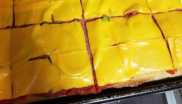 mrpxssy's tweet image. "Altoona Style Pizza" in Altoona, PA