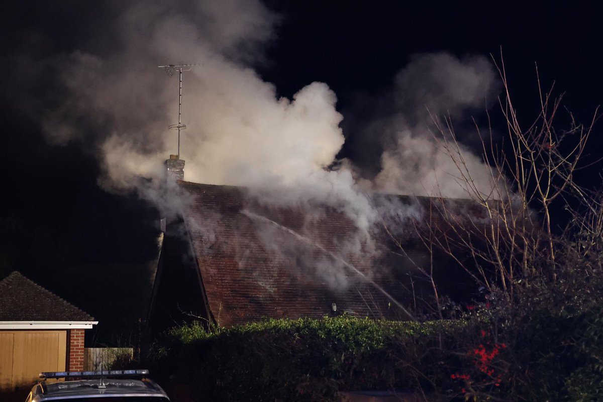 WestSussexFire's tweet photo. UPDATE: This incident has now been scaled back. Crews from @station_48 and Lancing remain in attendance, damping down and checking for hotspots using a thermal imaging camera.

Thank you to local residents for your patience whilst we continue to deal with the fire. https://t.co/lV3pQQOKi4