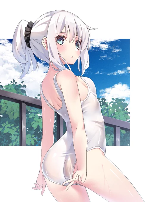 白髪×白スク水 