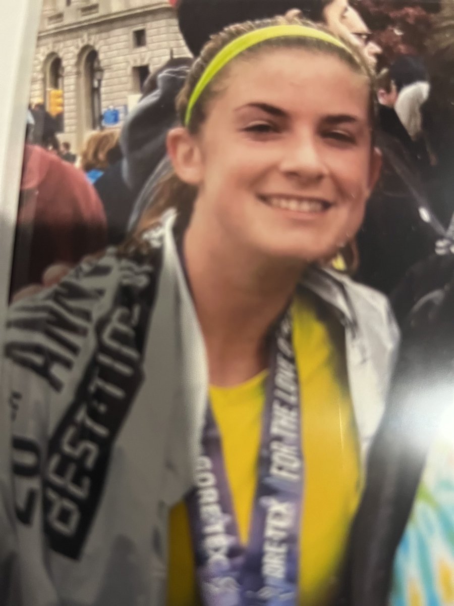 SpringfieldSD's tweet photo. Just remembering my friend and colleague Tiffany Johnson… We miss you. We will SHINE ON in your name… Say hi to our Brielle for me. Be sure to shine down on us all with your light! ❤️❤️ https://t.co/oZ3sSiF00E