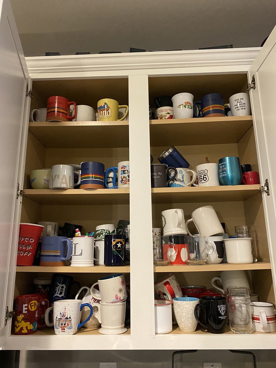 TammyLeeMarlene's tweet image. I wish I could tell you this was all of them but it’s not. 💁🏼‍♀️ #ihaveproblems