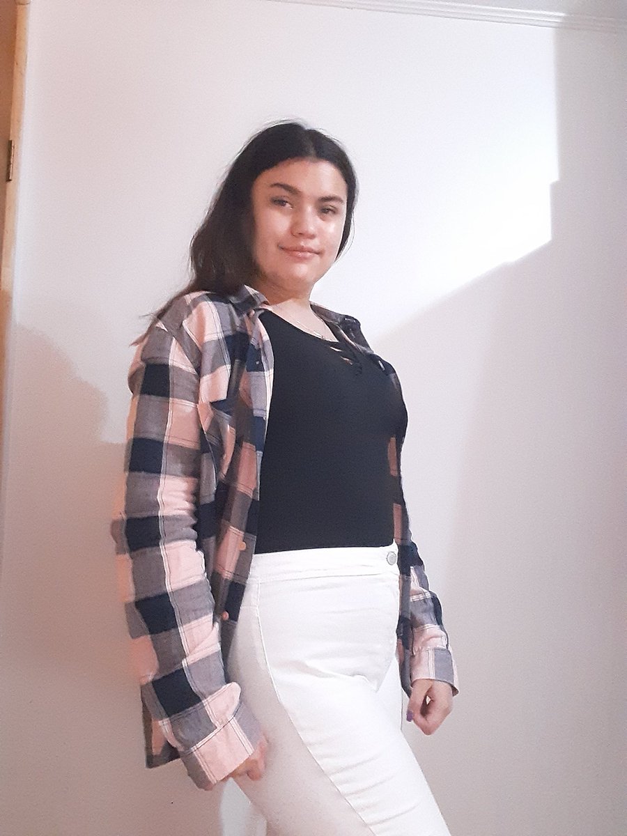 itsspalmera's tweet photo. Holii <3
Mi nombre es Pamela pero me gusta que me digan pame, mis pronombres son she/her, soy de Chile y tengo 17, conocía a perxitaa hace como 1 año por un video que me recomendó yt
#IntegracionTroll https://t.co/nvVQVWDbnN