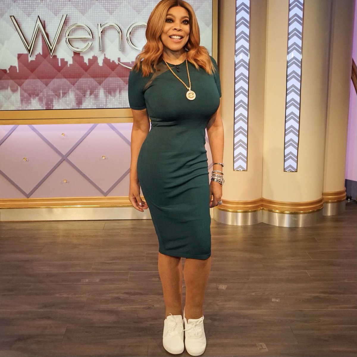 The green M&M dresses like Wendy Williams now and I think that's really great The green M&M dresses like Wendy Williams now and I think that's really great